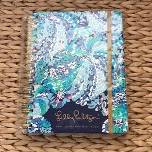 Lily Pulitzer Planner Agenda Brand New, not used